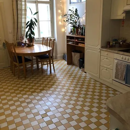 Homestay Chez Jitka Et Gautier - A Great Alternative To A